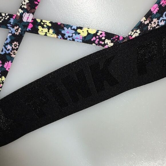 🔥Victoria Secret Sport bra removable padded sz small New - Picture 2 of 8